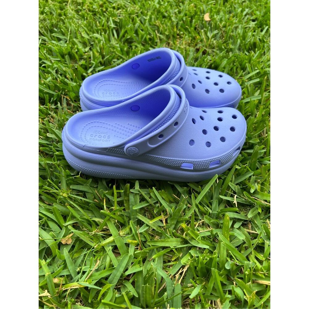 Platform CROCS Clog Sandals in Lavender